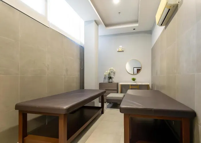 Cai's Bay, Near Airport With Pool&sauna Access Apartamento *